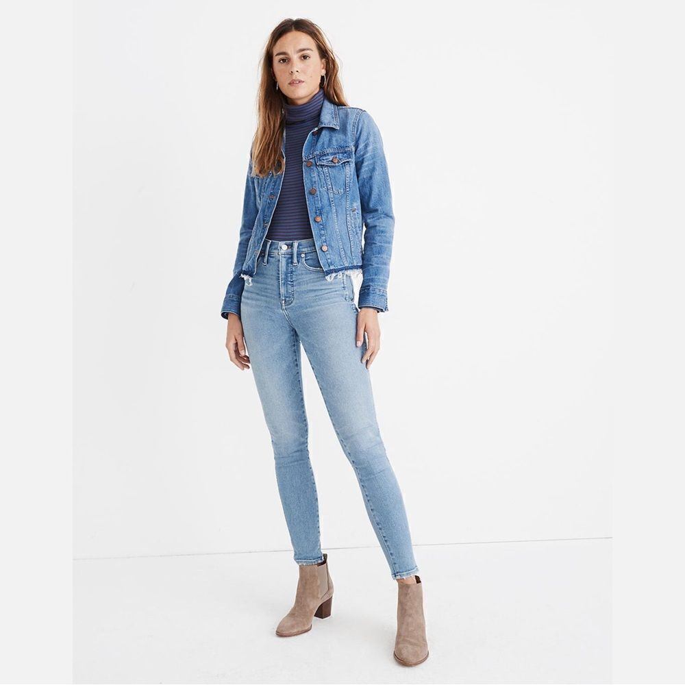 ✨HP✨10" High-Rise Skinny Jeans in Hamden Wash✨
